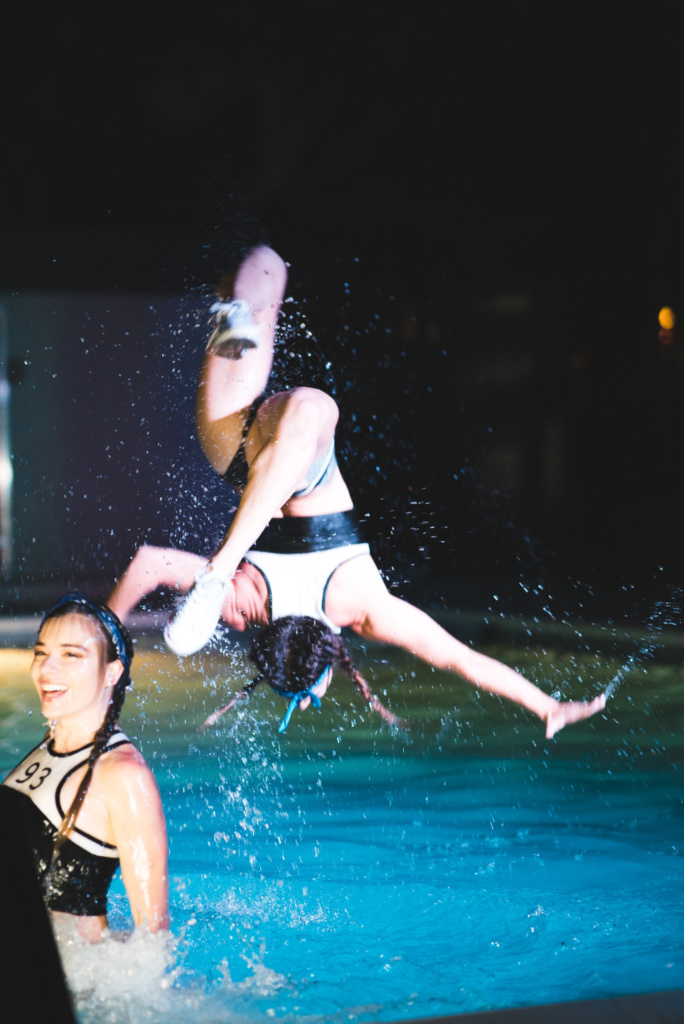 Wet Swim Show Hip Hop Show Girl Doing Back Flip